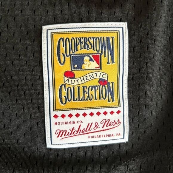 New Ken Griffey Mitchell & Ness Throwback Jersey - Picture 6 of 6